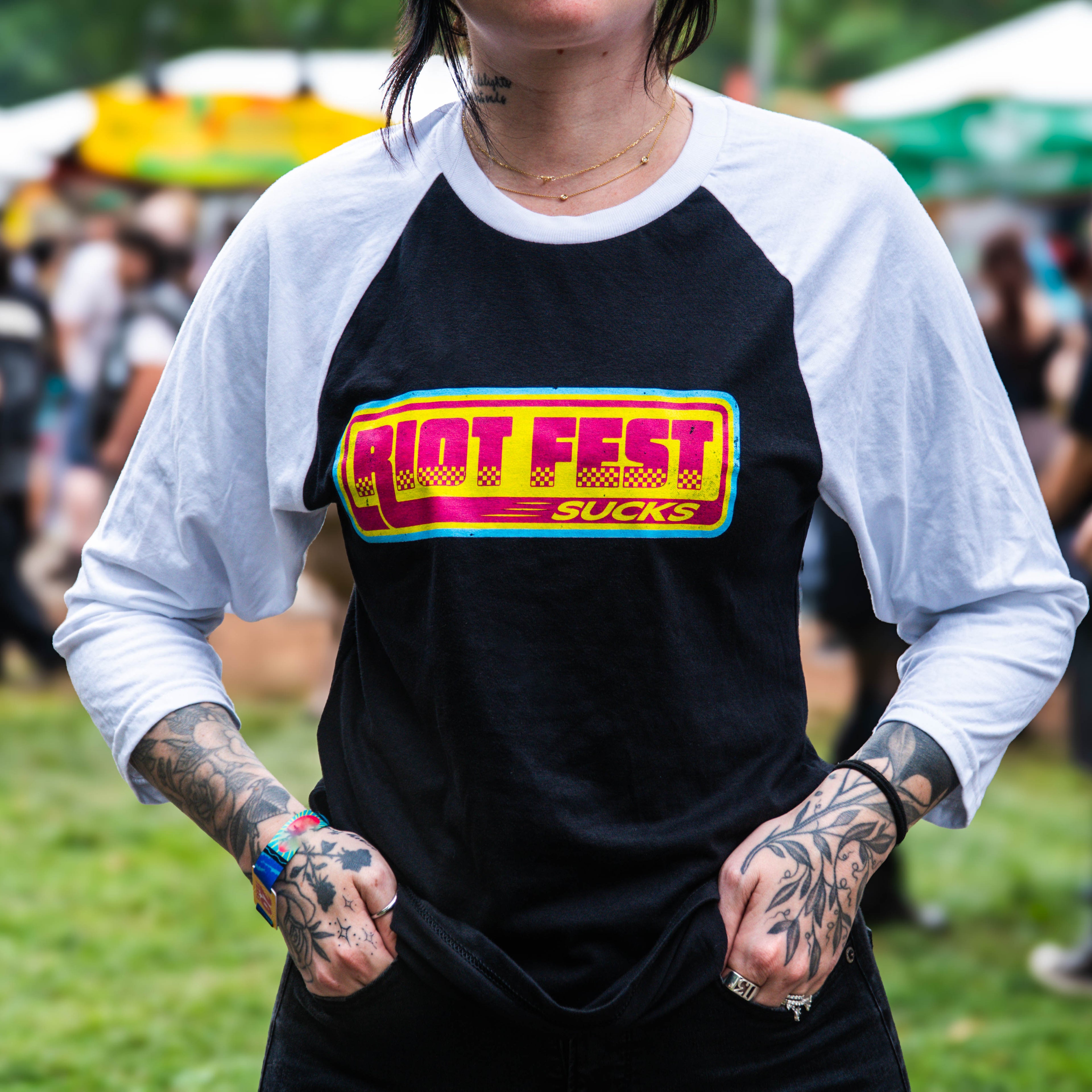 Riot Fest Sucks Raglan