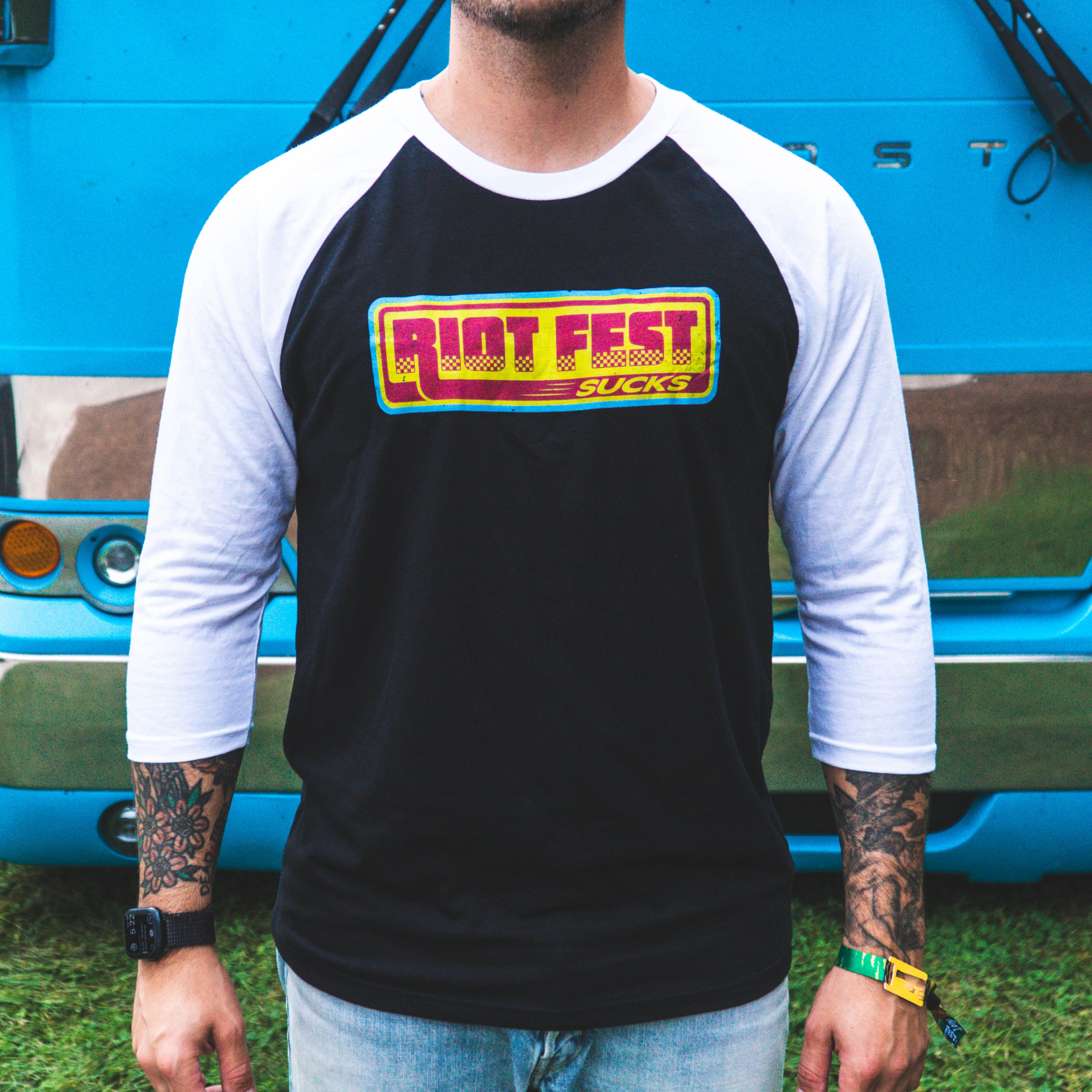 Riot Fest Sucks Raglan